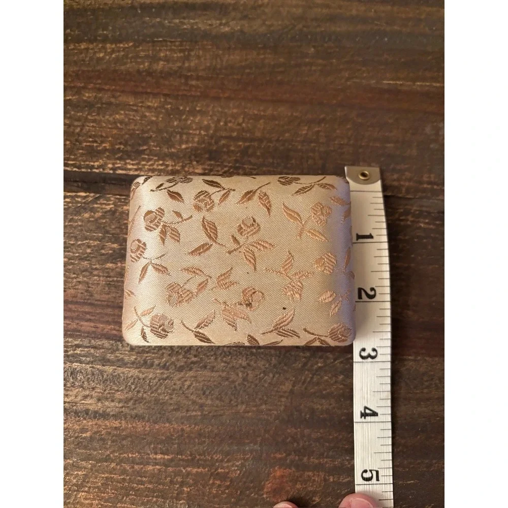 N/A vintage jewelry